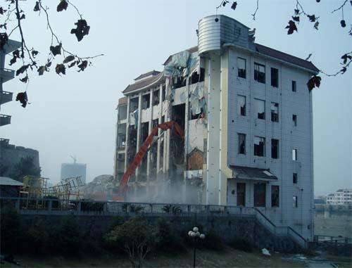 上海专业酒店(diàn)拆除(图1)